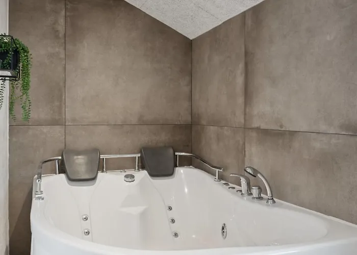 Akira - 250m From The Sea By Interhome *