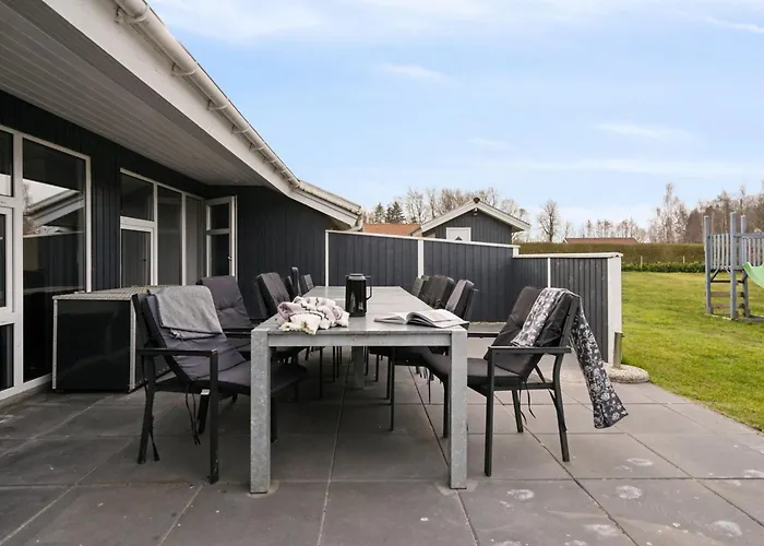 Akira - 250m From The Sea By Interhome بيت للعطل