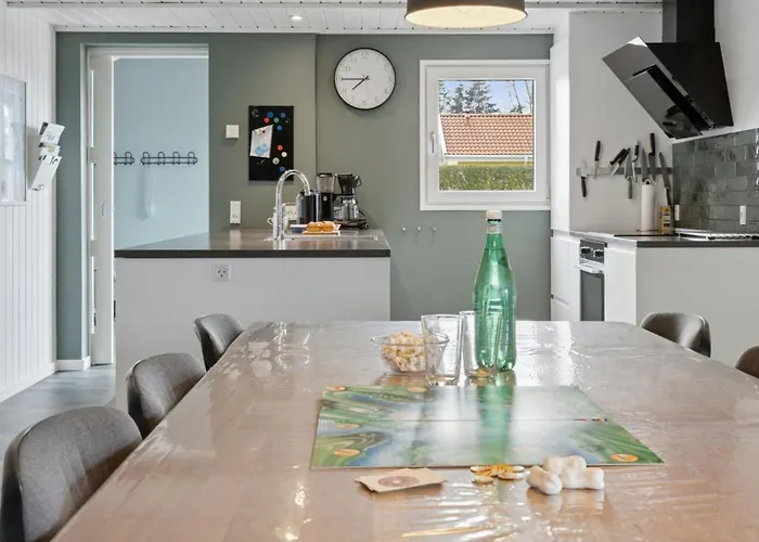 Akira - 250m From The Sea By Interhome بيت للعطل *